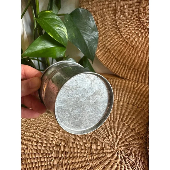 Small Metal succulent garden cup - Picture 6 of 6